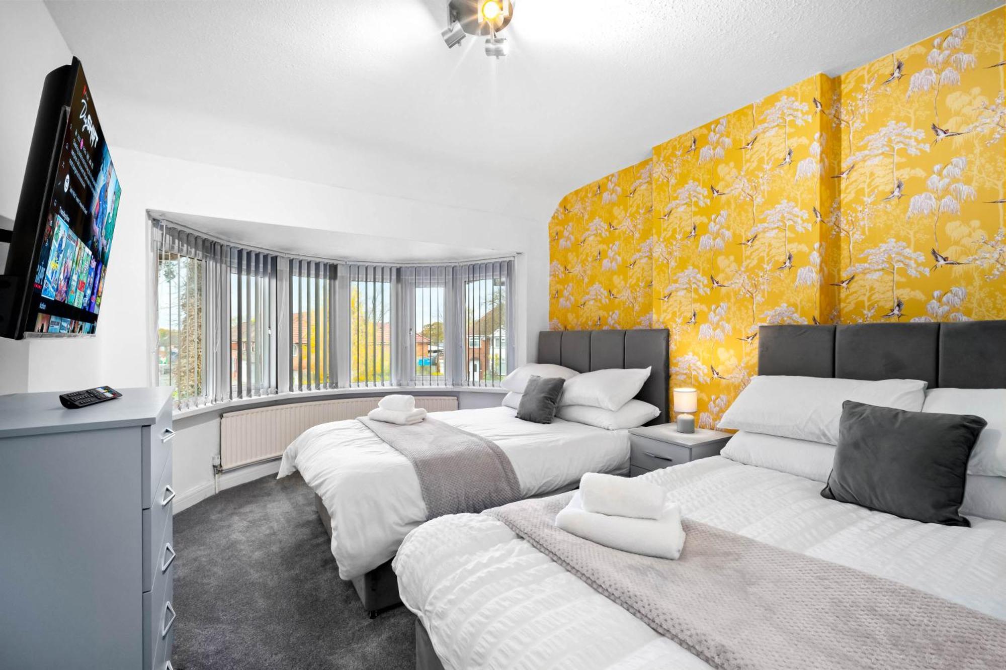 Modern 18 Guest Large Home In Solihull - Near Nec, Jlr, Hs2 And Bhx Бірмінгем Екстер'єр фото